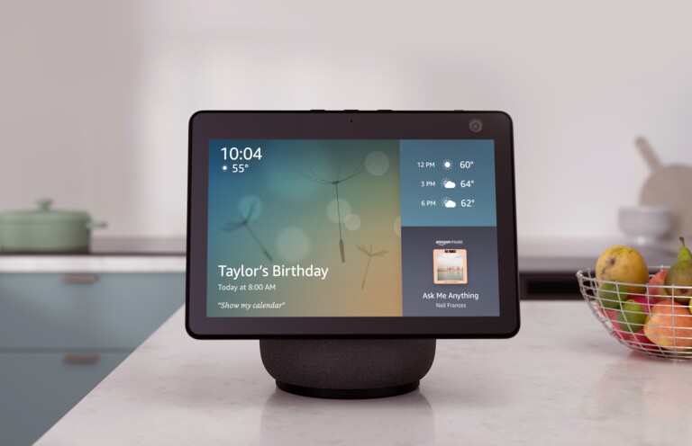 Echo Show 10, Charcoal, UI.jpg