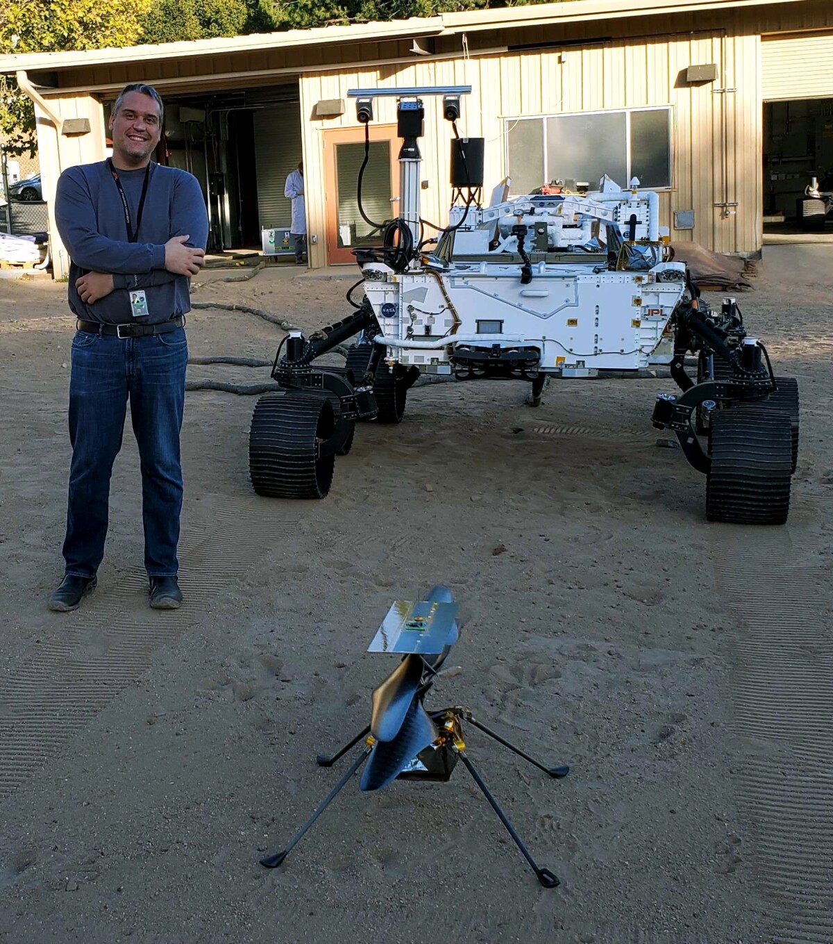 heli_and_rover_small.jpg